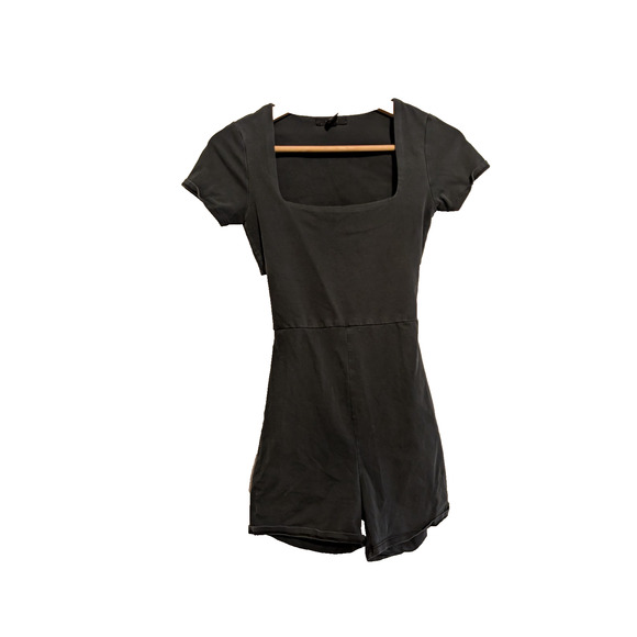 forever 21 tight romper black open back size S - Picture 1 of 4